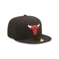 thumbnail image 3 of Gorra New Era NBA Chicago Bulls 59FIFTY Ajustada Talla 8 Negra, 3 of 7