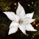 thumbnail image 4 of Adornos navideños, magnolia con purpurina navideña, magnolia con tallos, decoración para árbol de Navidad, corona de flores, decoración navideña, regalo navideño, flores para decoración de árbol de Na, 4 of 6