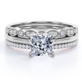 thumbnail image 1 of JeenMata Anillo de Compromiso Solitario de 2,5 Quilates con Corte Princesa, Engaste de 4 Puntas, Filigrana Art Déco Milgrain, Conjunto de Boda en Trío, Baño de Oro Blanco de 18 K sobre Plata, 1 of 6