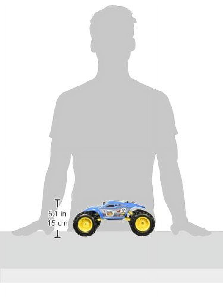 maisto r/c rock crawler extreme radio control vehicle, colors may vary