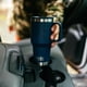 thumbnail image 4 of Vaso térmico de viaje YETI Rambler de 30 oz, con aislamiento al vacío y a prueba de fugas, 4 of 9