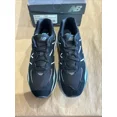 thumbnail image 1 of NEW BALANCE MEN'S BLUE/GREEN/BLACK RUNNING SHOES M5740RRA SIZE: 10, 1 of 5
