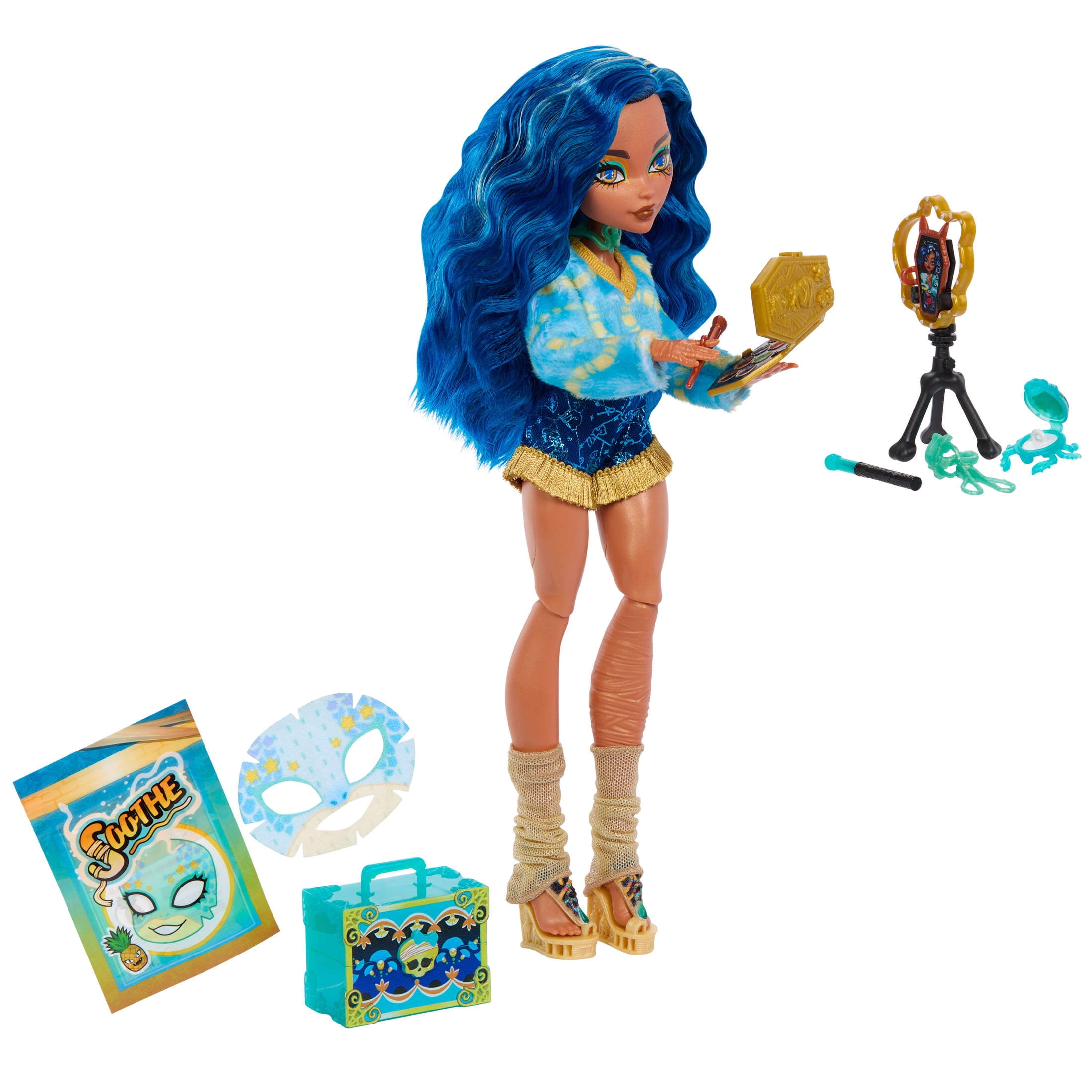 Monster High Self-Scare Secrets Cleo De Nile Fashion Doll with 13 Realistic Accessories