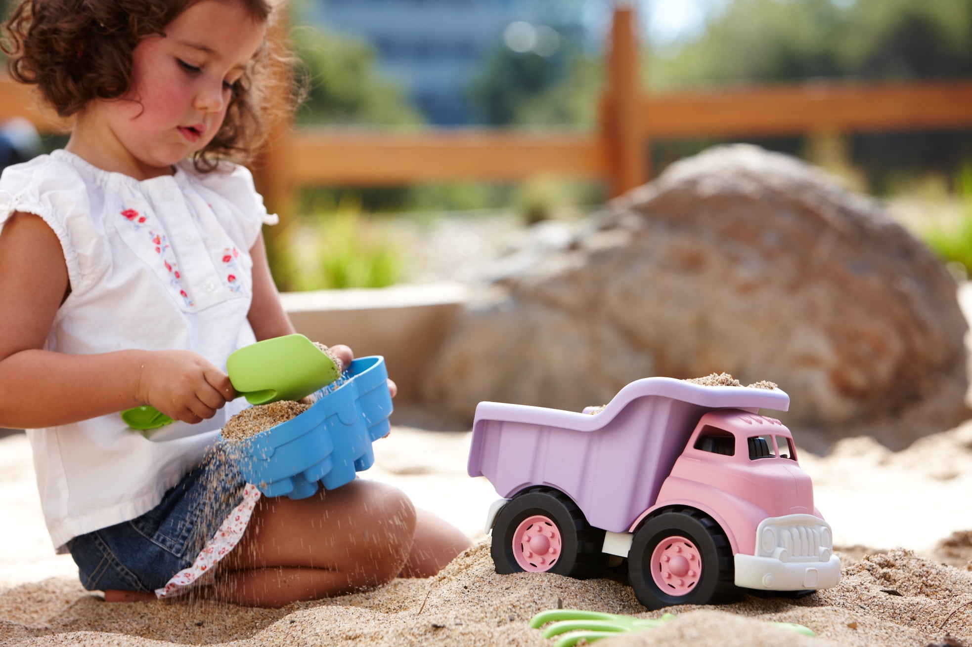 green toys pink dump truck