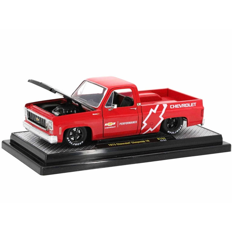1/24 M2 Machines 1973 Chevrolet Cheyenne 10 Bazooka Diecast