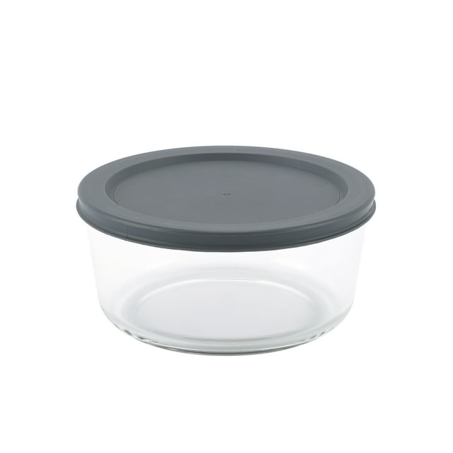 Mainstays round 920ml glass food storage container with a dark gray PE lid for airtight sealing.
