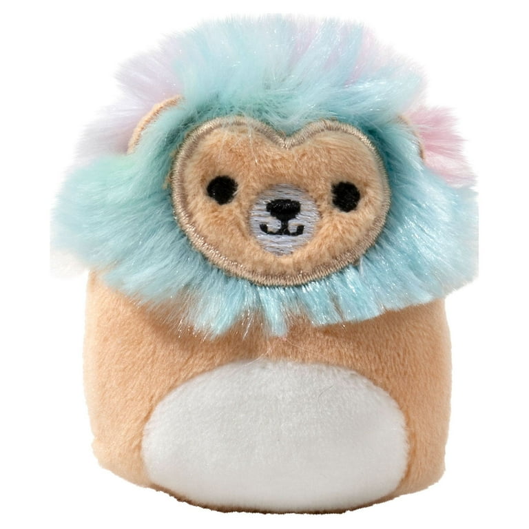 Squishville by Squishmallow Boutique Play Scene, 2” Lola Soft Mini- Squishmallow, 8” Playset, 1 Plush Accessory, Marshmallow-Soft Animals,  Boutique Toys 