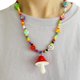 thumbnail image 5 of Collar De Cuentas Con Colgante De Hongos Coloridos Collar Con Cuentas De Sonrisa Para El Verano Sweethay AP005705-00, 5 of 6