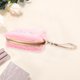 thumbnail image 3 of Ofertas Únicas 1 Pc Bolsa de Maquillaje para Mujeres Estilo Corazón Duradera para Viajes, Gimnasio, Vacaciones, Boda, Rosa de Peluche, 3 of 3