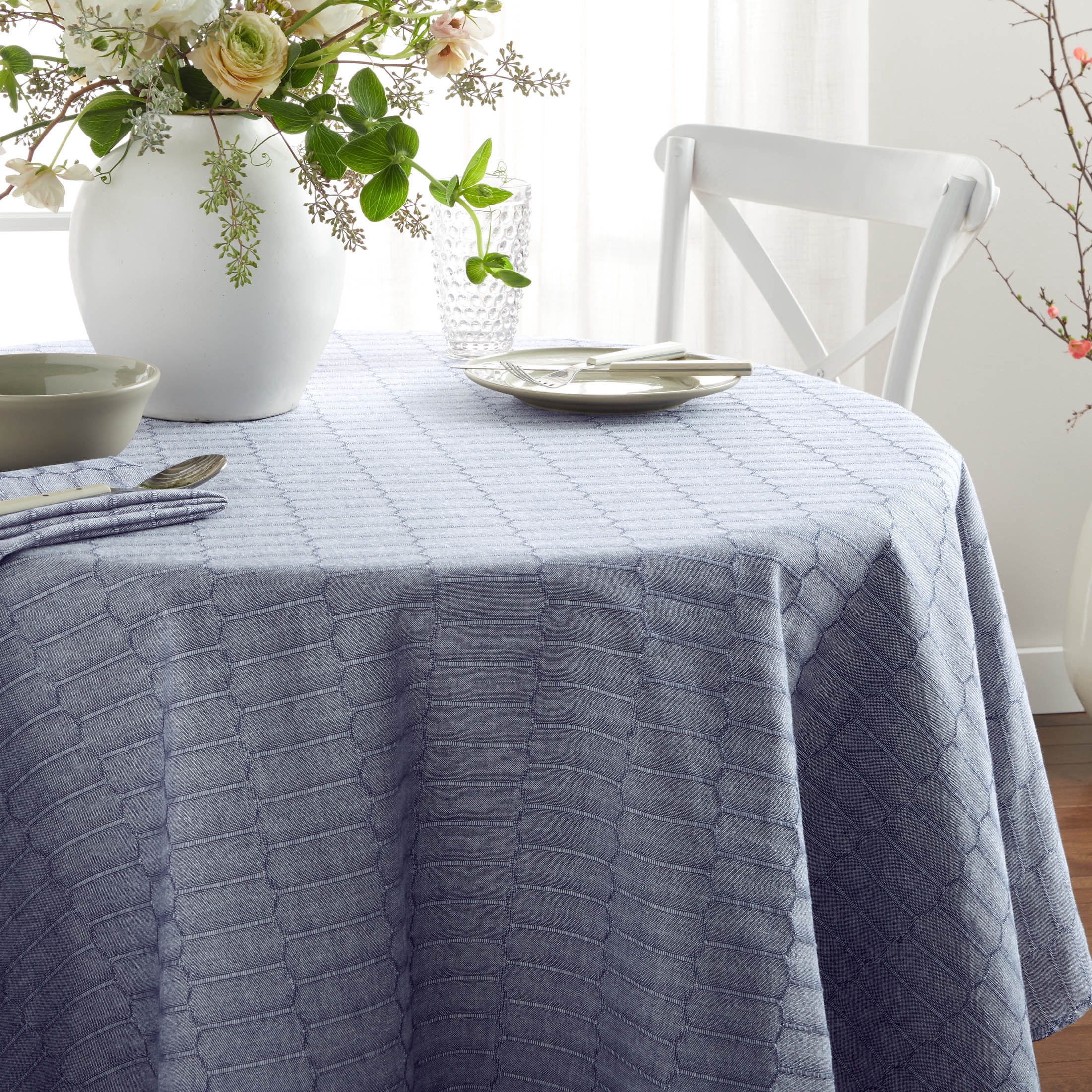 Martha Stewart Honeycomb Modern Farmhouse Fabric Tablecloth, Blue, 70" Round