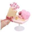 thumbnail image 2 of Miniobjetos de colección Miniverse Make It Mini San Valentín de MGA, 2 of 4