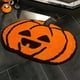 thumbnail image 5 of Tapete de Baño de Imitación Pashmina para Halloween, Absorbente y de Fácil Secado, con Diseño de Calabaza y Antideslizante., 5 of 7
