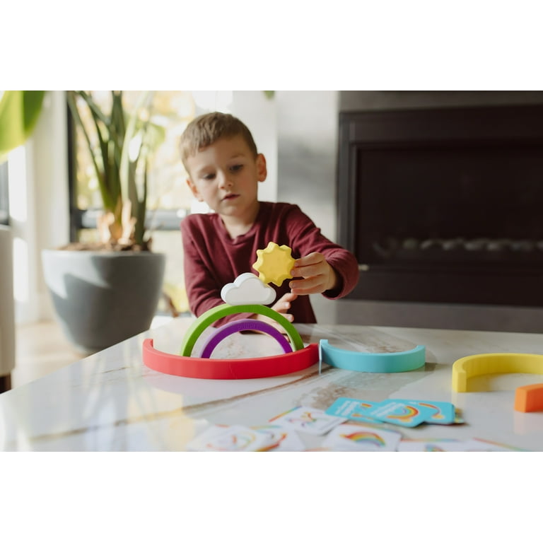 Amazon.com: Chuckle & Roar - Rainbow Stacker - Tactile