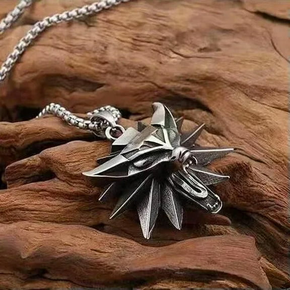 GKNET Men Unisex Punk Gothic Rock Wolf Head Pendant Necklace The Witcher Delicate Jewelry 24"