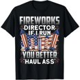 thumbnail image 1 of Camiseta Patriótica con Diseño de Director de Fuegos Artificiales y Bandera Americana para 4 de Julio - Mujer, 1 of 7