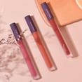 thumbnail image 4 of Brillo labial duradero HOLD LIVE de 2,7 g con forma de pajita pequeña y acabado suave, 4 of 8