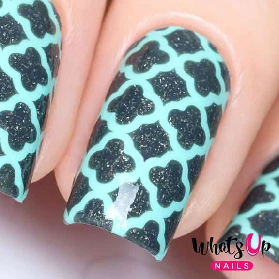 Whats Up Nails - Quatrefoil Vinyl Stencils Nail Art Design