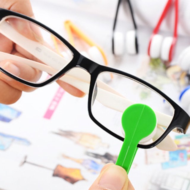 Eyeglass Cleaner Brush Eyeglass Cleaning Clip Glasses Cleaner Glasses Cleaning Clip Glasses Cleaning Tool Portable Eyeglass Cleaner Brush Soft Sun Glasses Cleaning Clip Eyeglasses