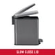 thumbnail image 4 of Bidón de basura Rubbermaid Slim Step-On de acero inoxidable, 10 litros, 4 of 7
