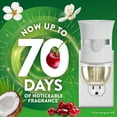thumbnail image 2 of Recambio de aceite perfumado Air Wick para enchufe 2 unidades Paradise, 2 of 8
