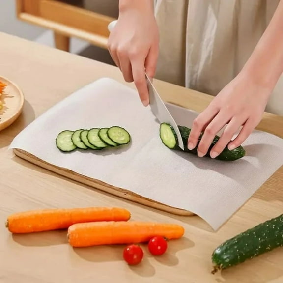 Disposable Cutting Board Mat Roll, Food Prep Chopping Board Paper With Built In Cutter Non Slip Design for Camping BBQ Kitchen Meal Preparation Outdoor Cooking Activities