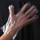 thumbnail image 5 of Guantes desechables transparentes Jygee para niños, 400 unidades por bolsa, de polietileno, antideslizantes, para restaurantes y escuelas., 5 of 8