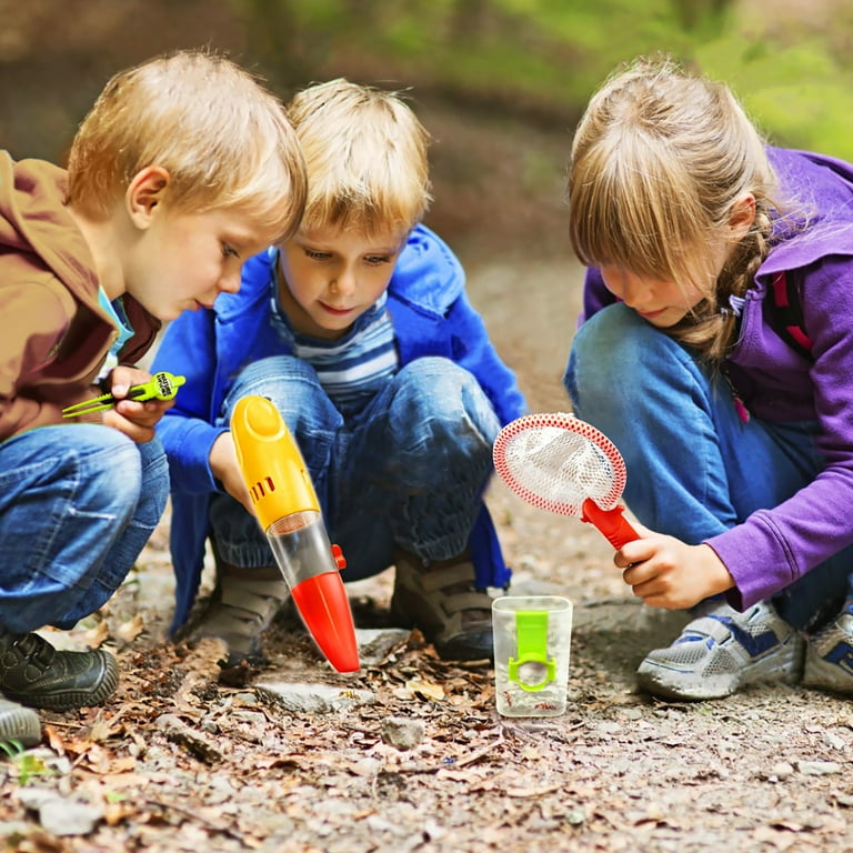 Lanard Insect Vacuum Deluxe Critter Capture Set, Kids Ages 3+
