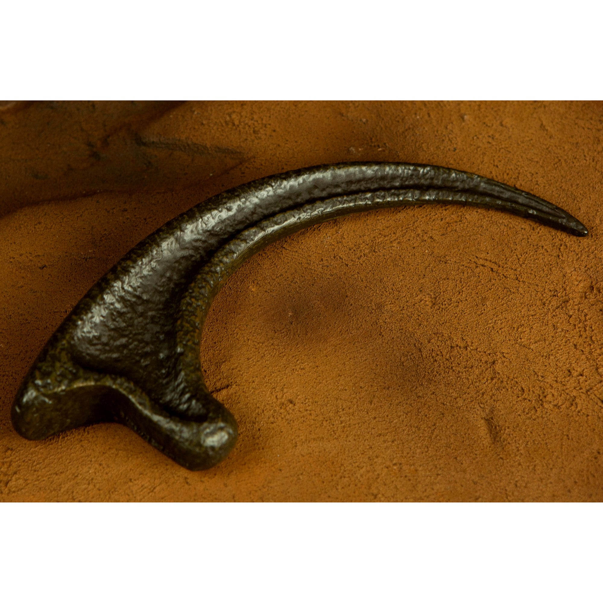 Doctor Collector Collectable Jurassic Park Black Raptor Claw 1:1 Scale Replica