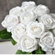 thumbnail image 3 of XmhyTop Rosas artificiales realistas con tallos para decoración de ramos de novia, 10 unidades (negro), 3 of 4