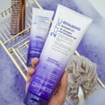 thumbnail image 3 of Set de champú y acondicionador GIOVANNI 2chic Ultrareparador 8.5 oz, 3 of 5
