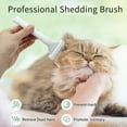 thumbnail image 2 of Cepillo Deshedding Único para Gatos Herramienta de Aseo para Mascotas para la Muda y Eliminación de Enredos Cepillo Suave para Gatos y Perros de Pelo Medio a Largo Blanco, 2 of 7