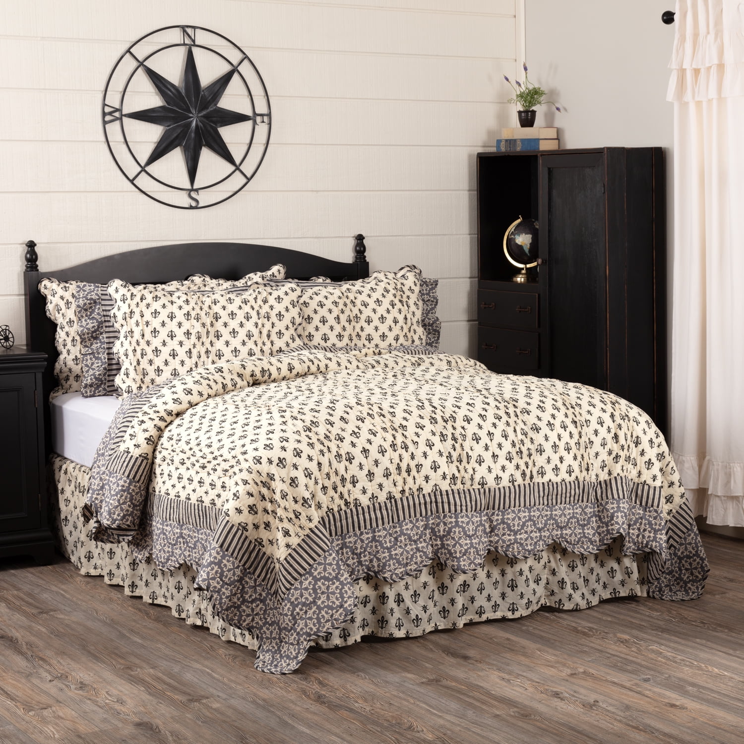 black bedding