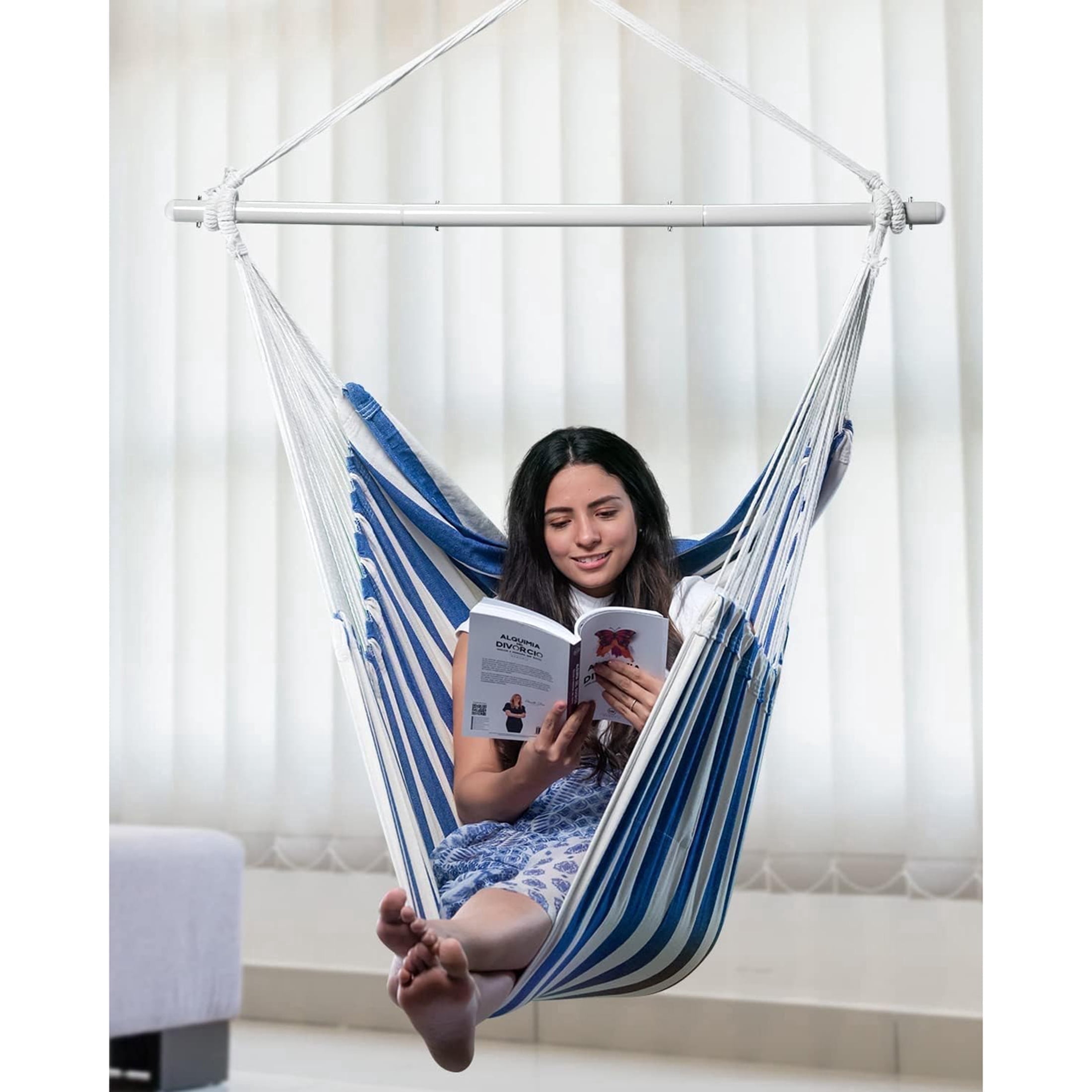 Sunyear Hammock Chair Anti-Slip Oversized Swing Chair  -  XXL Hanging Chair with  Steel Spreader Bar and Pocket for Bedroom, Patio, Outdoor/Indoor Use  (500 lbs Capacity)