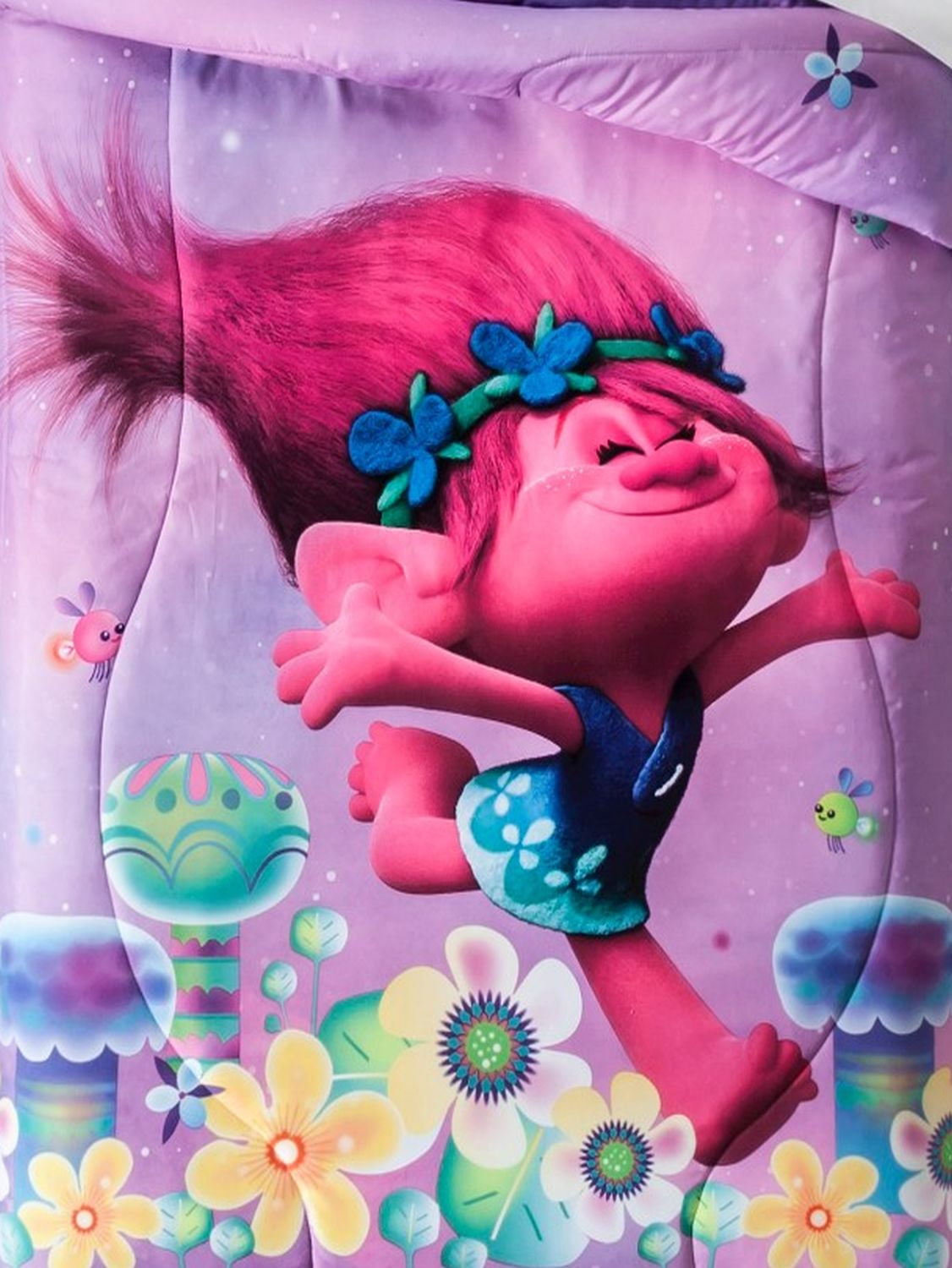 Dreamworks Trolls Reversible Microfiber Comforter, Twin Bed
