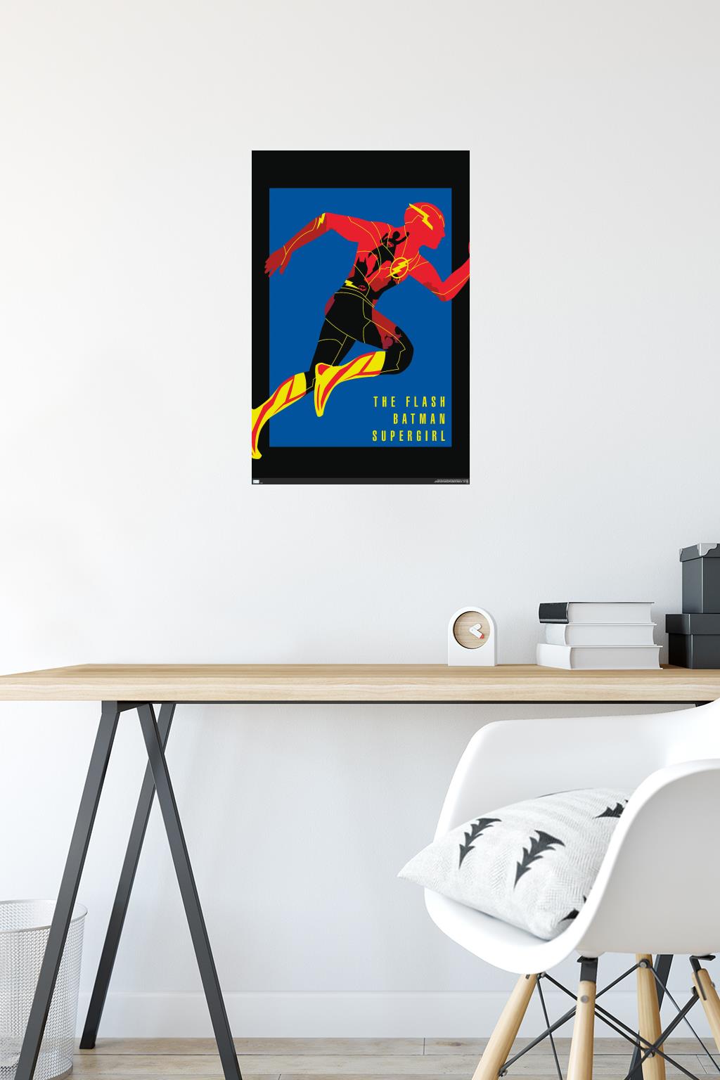 DC Comics Movie The Flash - Heroes Wall Poster, 14.725" x 22.375"