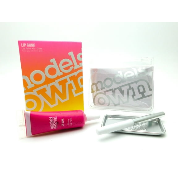 Models Own Lip Gunk Lip Paint Kit Mush 06: 1 Glossy lip paint, 1 Lip brush, 1 Mixing tray, 1 Case