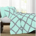 thumbnail image 3 of 1 Piece Luxury Two Tone Diamond Ruffle Pattern Comforter Super Soft, All Season 800 Thread Count, 100% Egyptian Cotton, Full/Queen Size Aqua Blue-Silver Color, 3 of 4