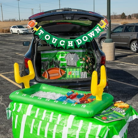 Fun Express Medium Football Tailgate Trunk Kit for 32 - Assortments May Vary