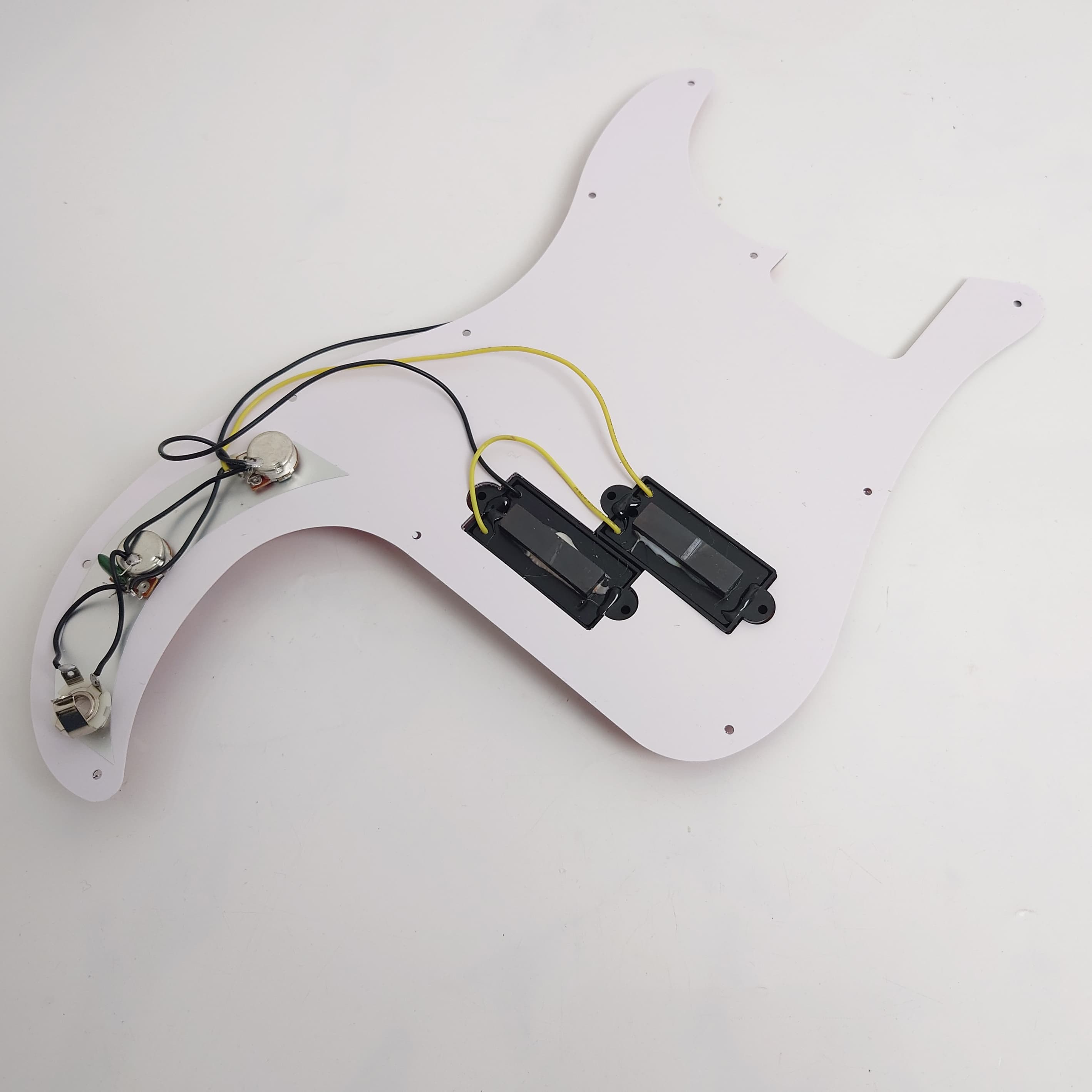Prewired Loaded Pickguard, with Alnico 5 pickup for 4-Strings PB Bass