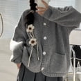 thumbnail image 3 of Suéter de cuello redondo con flores tridimensionales y nuevo diseño de otoño e invierno de Corea, chaqueta tipo cárdigan de punto suelta de estilo suave y perezoso, 3 of 5