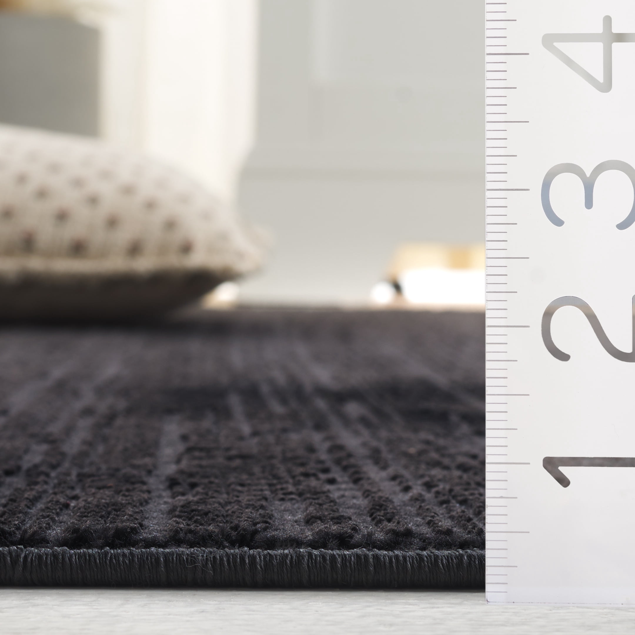 Safavieh Mila Johan Striped Area Rug, Beige/Black, 5'3" x 7'6"