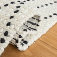 thumbnail image 5 of SAFAVIEH Casablanca Lilly Diamond Wool Runner Rug, Ivory/Black, 2'3" x 8', 5 of 8