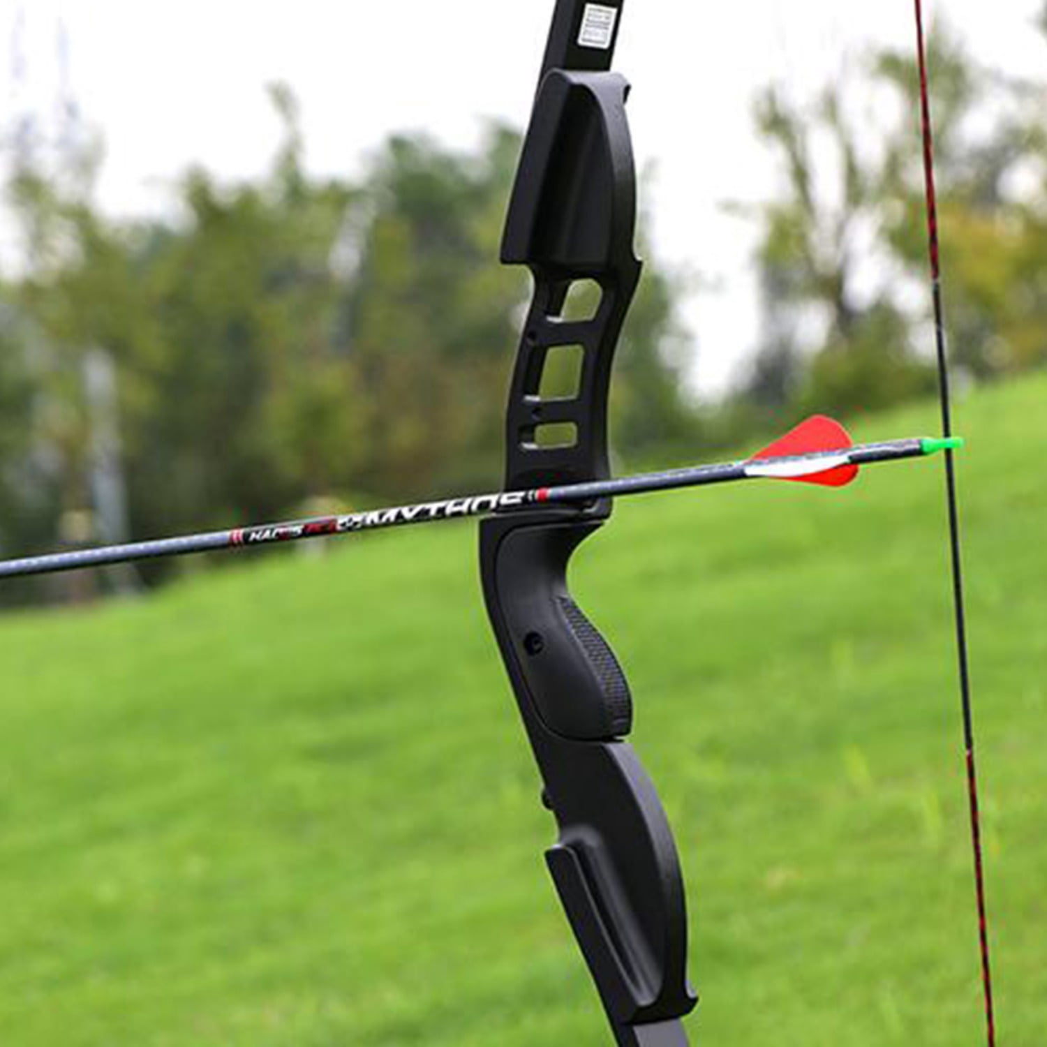 Piaoyu Archery 54" Takedown Recurve Bow and Arrows Set Hunting Longbow Metal Riser Right Hand 40 Lbs Package Kit with Accessories for Shooting Practice