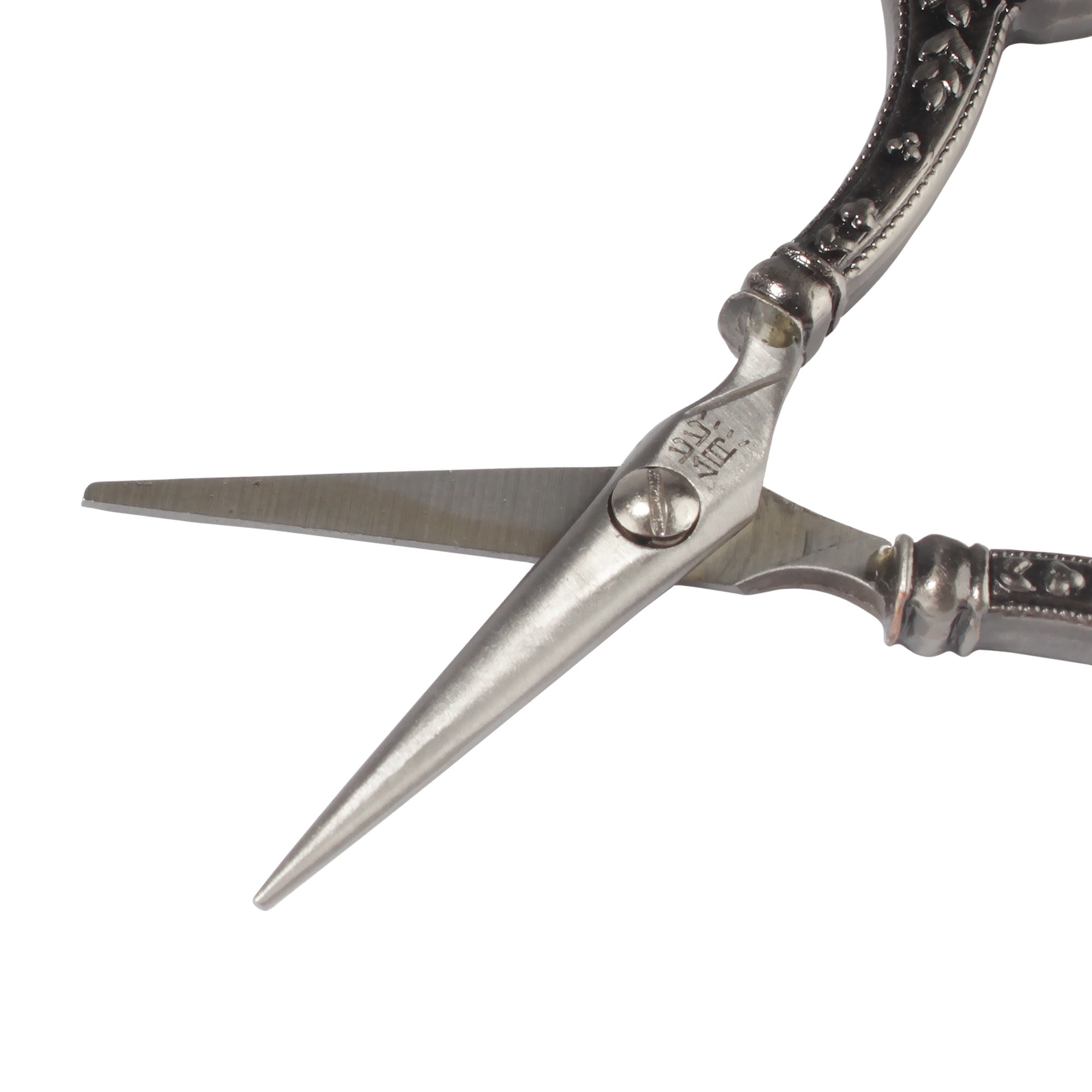 JubileeYarn Heirloom Craft Embroidery Scissors w/ Decorative Cast Floral Handles - Antique Silver