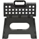 thumbnail image 5 of Taburete plegable Whataatahia: el taburete liviano es lo suficientemente resistente para soportar a los adultos y lo suficientemente seguro para los niños. Se abre fácilmente con un movimiento de, 5 of 6