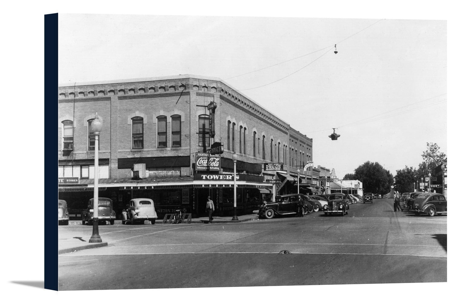 Prosser, Washington Street Scene, View of the Strand Hotel (18x10.75