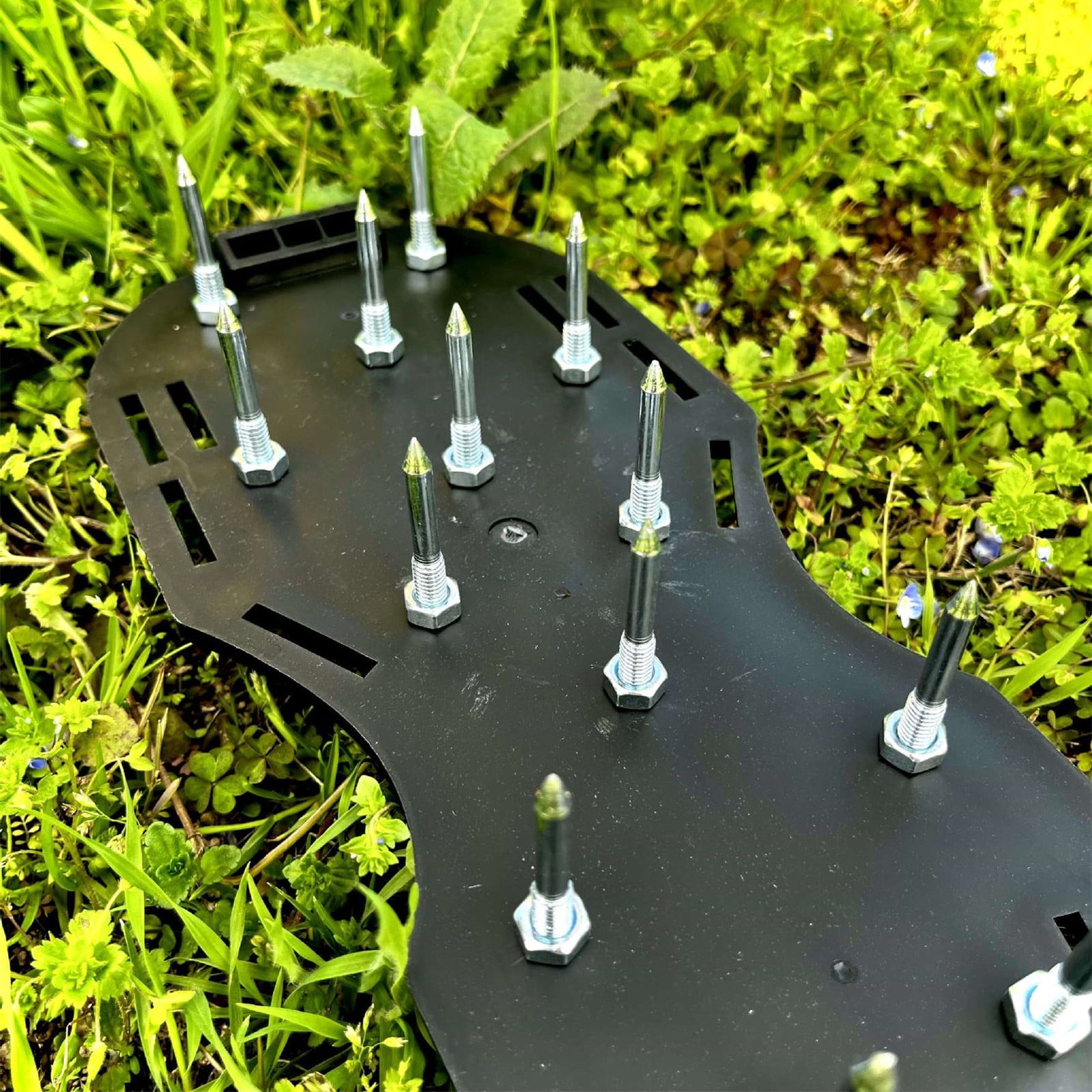 Lawn Aerator Shoes For Soil Yard Tool With Hook & Loop Straps, Garden Lawn Spike Shoes, Lawn Aerator Shoes for Grass - with Adjustable Strap and Heavy Duty Spikes, One-Size-Fits-All Use (Black,1 Set)