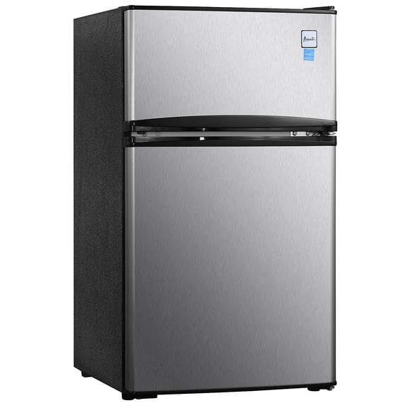 Avanti 3.1 Cu. Ft. Refrigerator w/Freezer RA31B3S/RA3136S