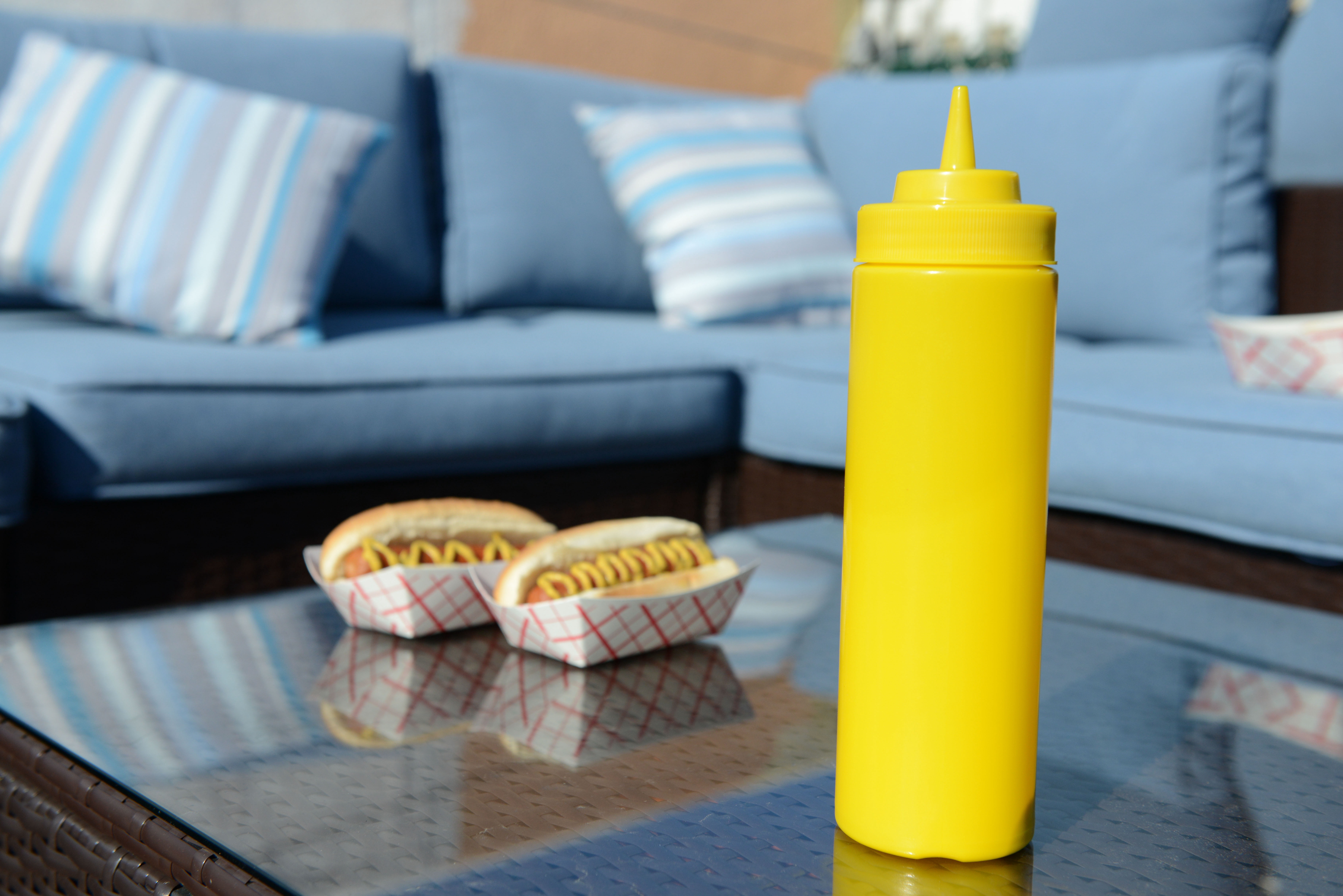[6 PACK] 24 Oz Yellow Plastic Condiment Squeeze Bottles Squirt Bottle for Sauces, Dressing, Arts and Crafts, Ketchup, Mustard, Oil, BBQ - Clear Reusable Plastic Containers, BPA Free, Dishwasher Safe