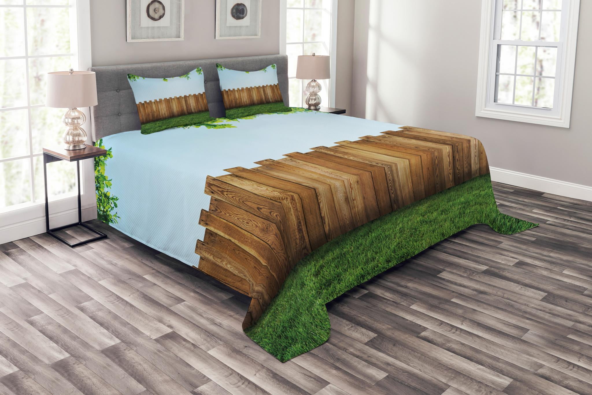 Farmland Bedspread Set King Size, Rustic Plank over Field Meadow